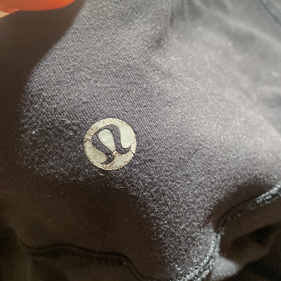Lululemon Leggings size 6 - Picture 9 of 10